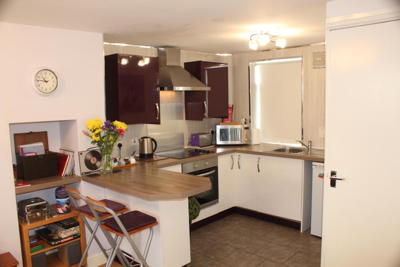 Cadame Apartment Whitby Ngoại thất bức ảnh